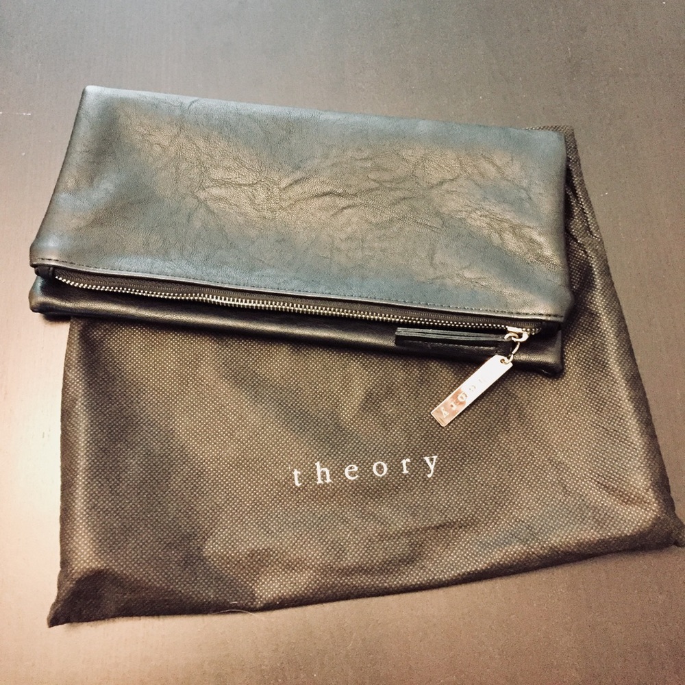 Theory clutch